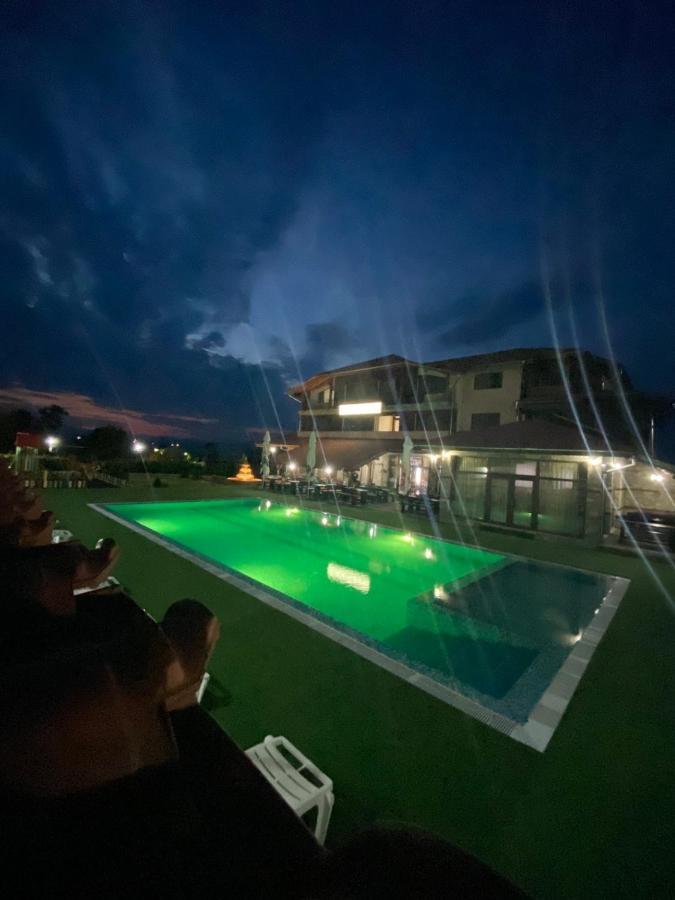 Maribel Spa Hotel Koprilova Buitenkant foto