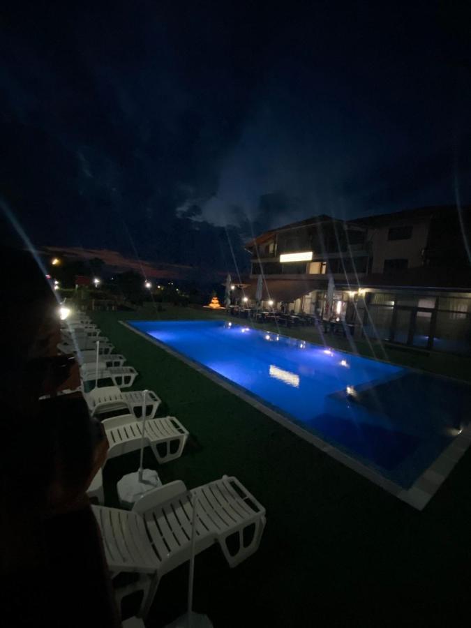 Maribel Spa Hotel Koprilova Buitenkant foto