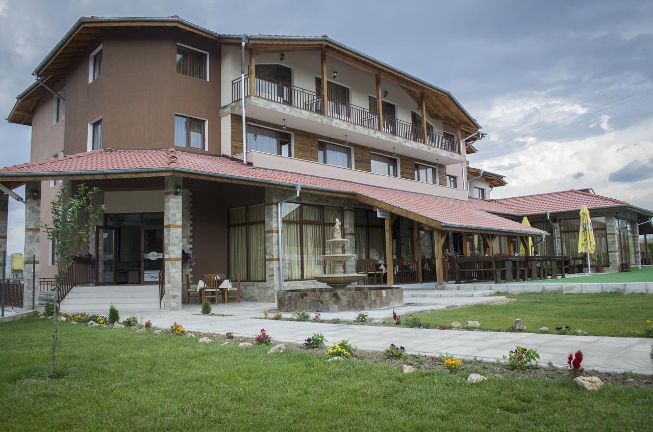 Maribel Spa Hotel Koprilova Buitenkant foto