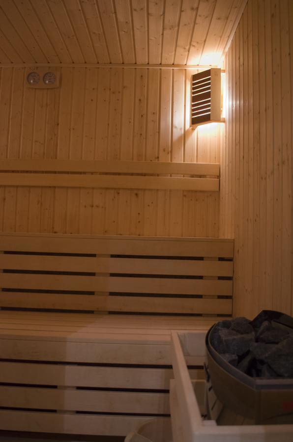 Maribel Spa Hotel Koprilova Buitenkant foto