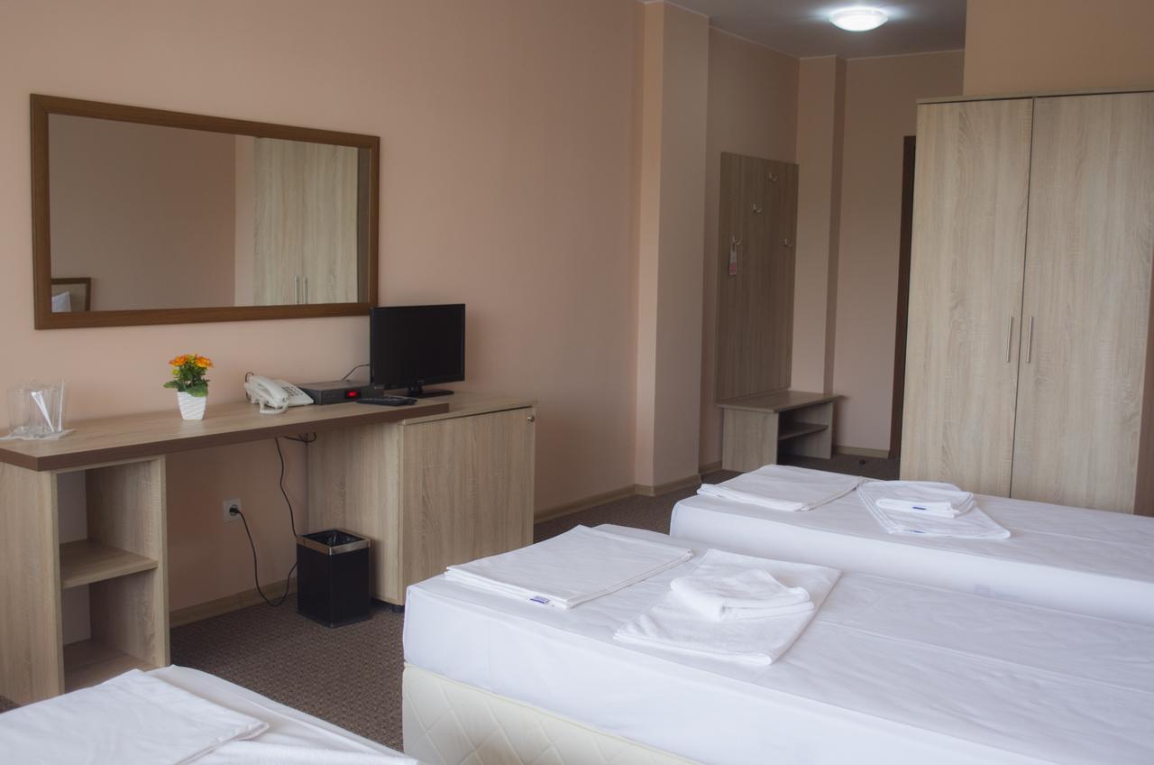 Maribel Spa Hotel Koprilova Buitenkant foto